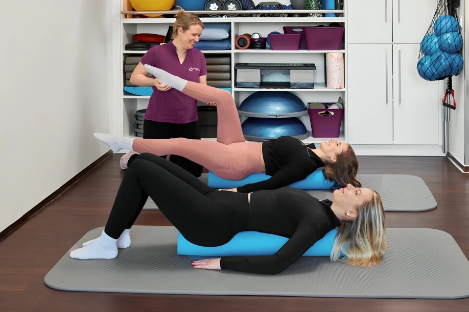Physiotherapie Physio Prävent in Dortmund Pilates mit Patienten